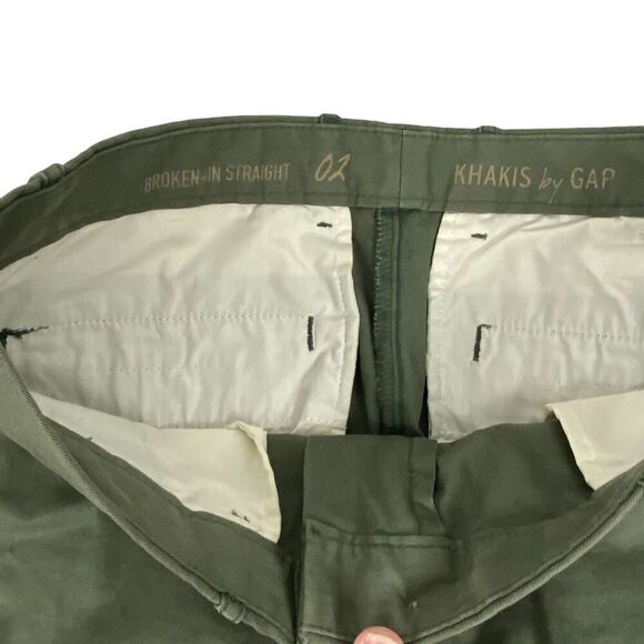 Khakis by Gap Broken In Straight size 2 - Picture 4 of 8